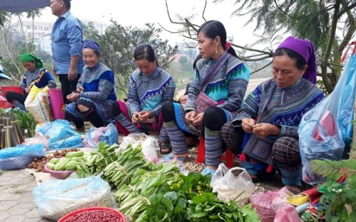 Sapa - Bac Ha Sunday Market 3 Days 4 Nights